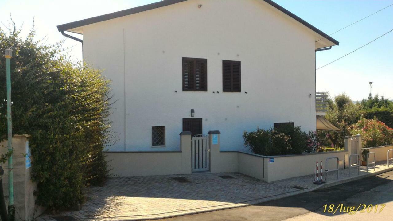 Appartamento Berlicche Agliana Kültér fotó